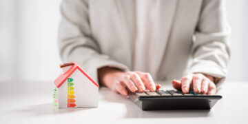 Jak zkrotit výdaje za energie a ušetřit tisíce ročně